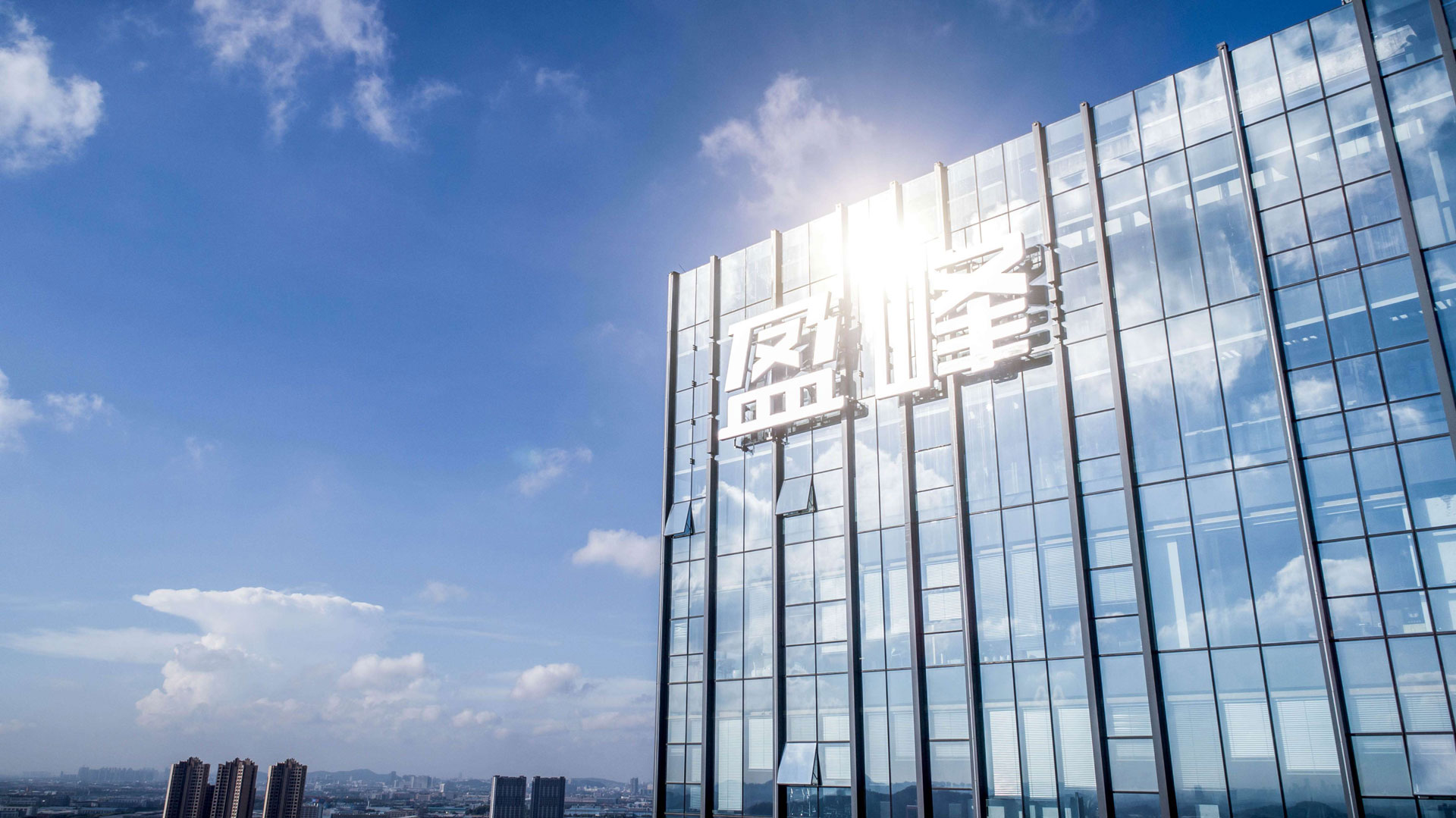 完成股权分置改革，AG庄闲游戏控股成为大股东