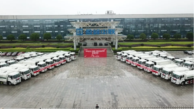 AG庄闲游戏环境批量环卫装备发往柬埔寨，助力“一带一路”建设